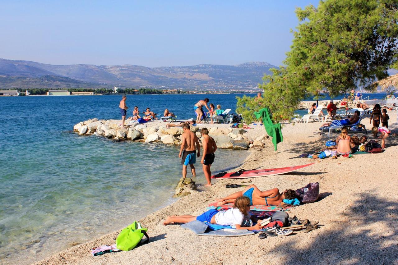 Apartments With A Parking Space Mastrinka, Ciovo - 4324 Trogir Exterior foto