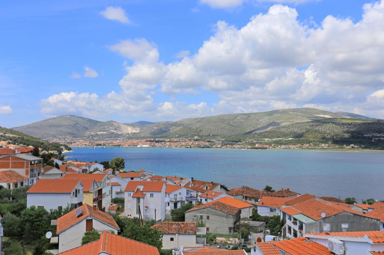 Apartments With A Parking Space Mastrinka, Ciovo - 4324 Trogir Exterior foto