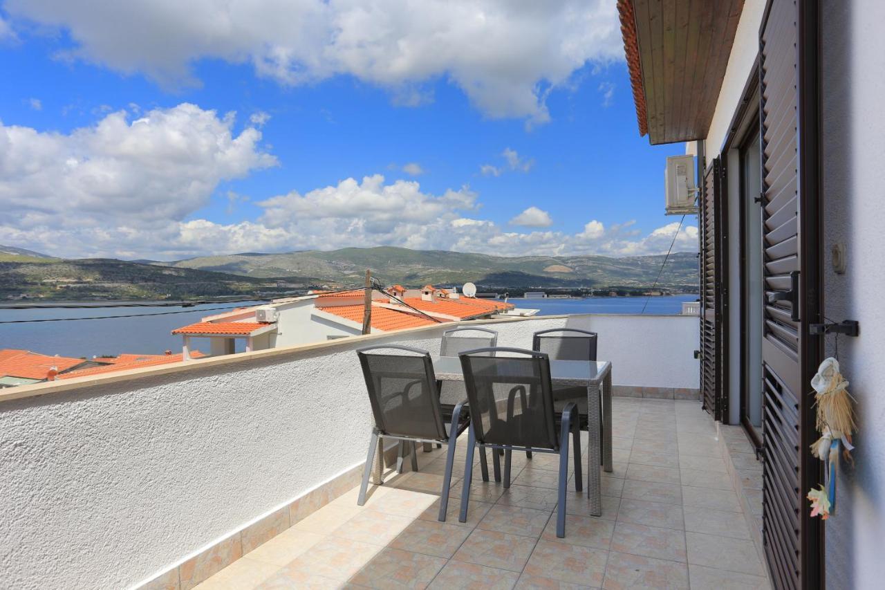 Apartments With A Parking Space Mastrinka, Ciovo - 4324 Trogir Exterior foto