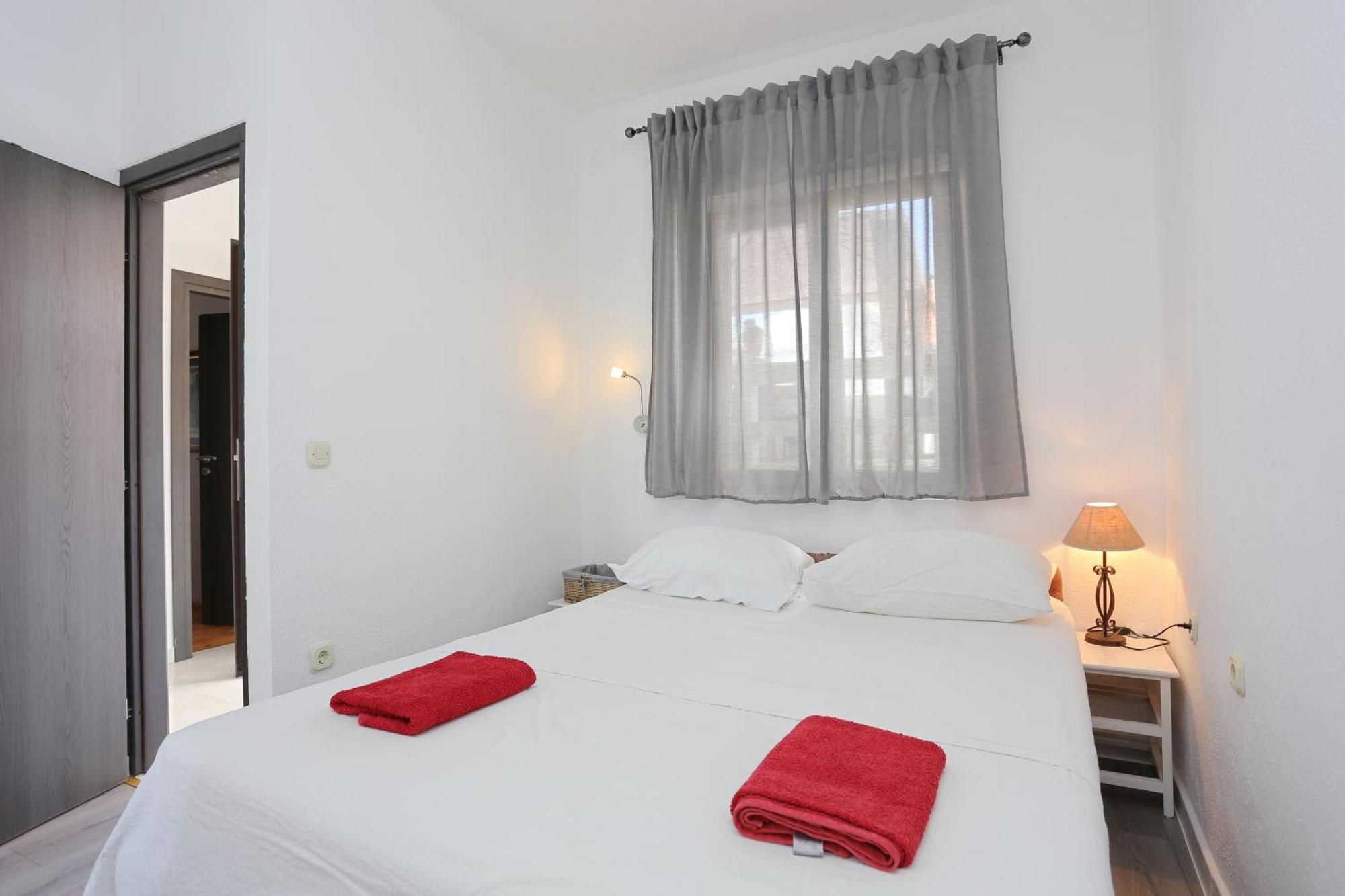 Apartments With A Parking Space Mastrinka, Ciovo - 4324 Trogir Quarto foto